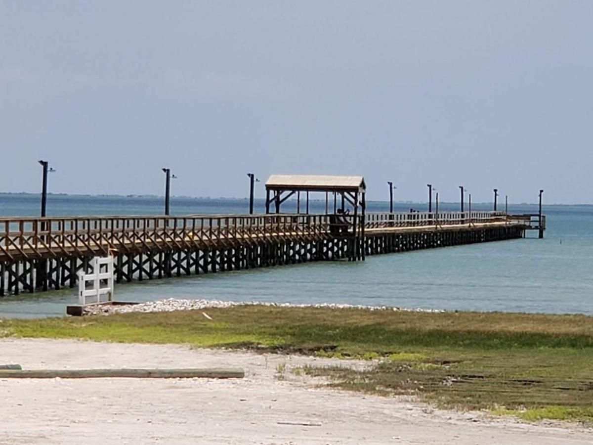 Benjamin'S Pier At Laguna Reef Resort 罗克波特 外观 照片